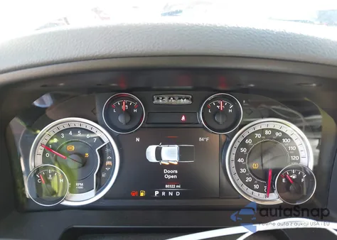 2019 Ram 1500 Classic Slt 4X2 5'7 Box из США, поврежденный, VIN 1C6RR6LT5KS552128